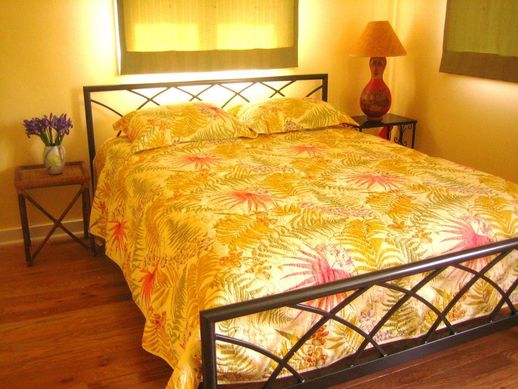 Harbert House Bed And Breakfast Room photo
