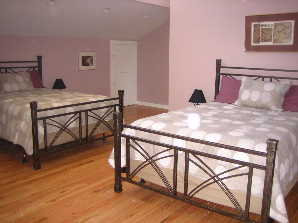 Harbert House Bed And Breakfast Room photo