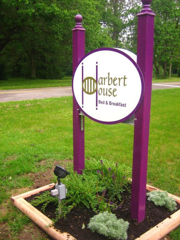 Harbert House Bed And Breakfast Exterior photo